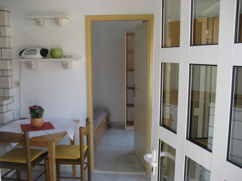 Apartments Katica Lumbarda Camera foto