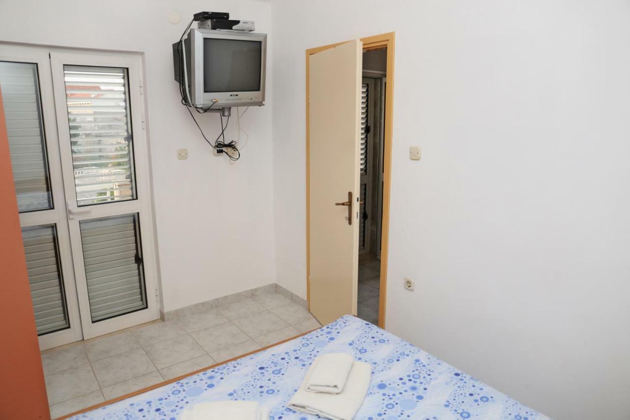 Apartments Katica Lumbarda Esterno foto